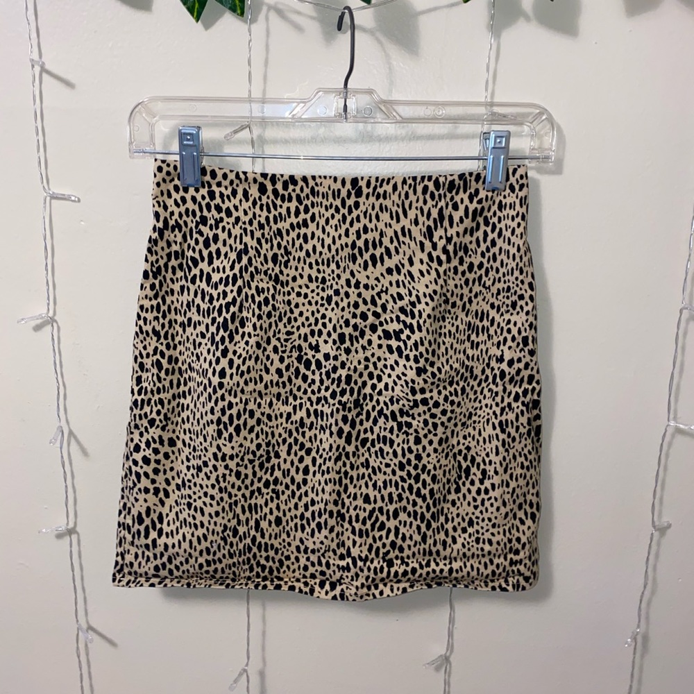 Brandi Melville Skirt